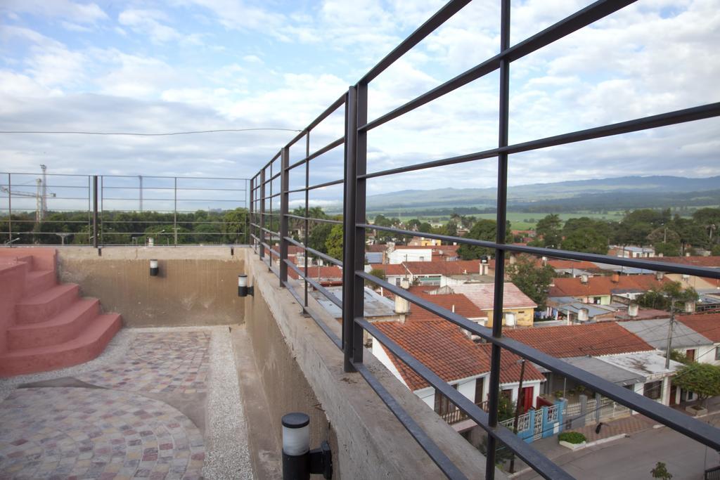 Munay Ledesma Libertador General San Martín Exterior foto